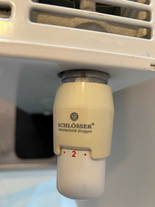 grzejnik Purmo, extra tanio 3 płytowy kaloryfer, regulator Schlosser