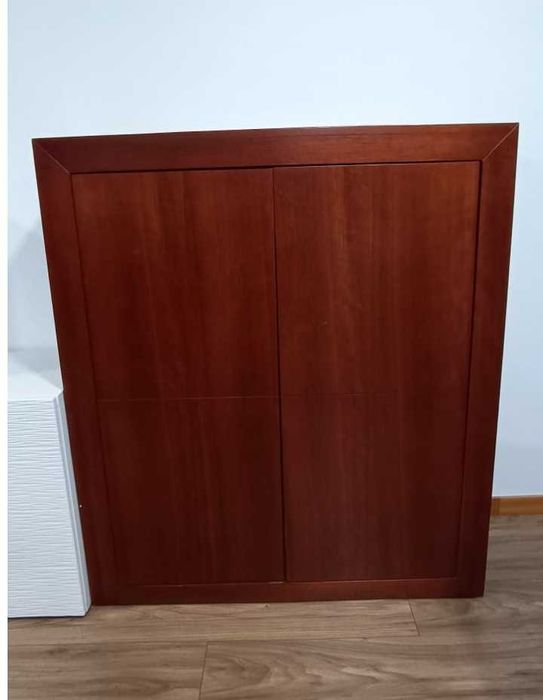 Aparador duas portas