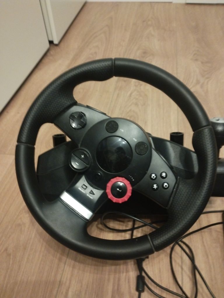 Kierownica Logitech teforce gt pc/ps3