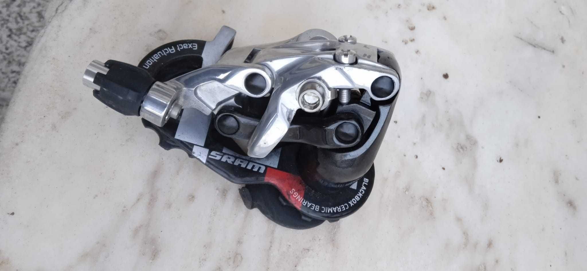 Groupset - Rodas Mavic Ksyrium Elite ES com cassette e pneus