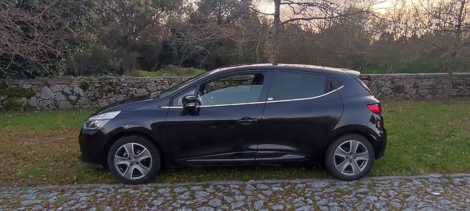 Renault Clio 1.5 DCI 90cv GPS+Câmara ótimo troco