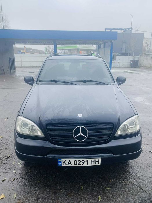 Mercedes-Benz W163 ML320
