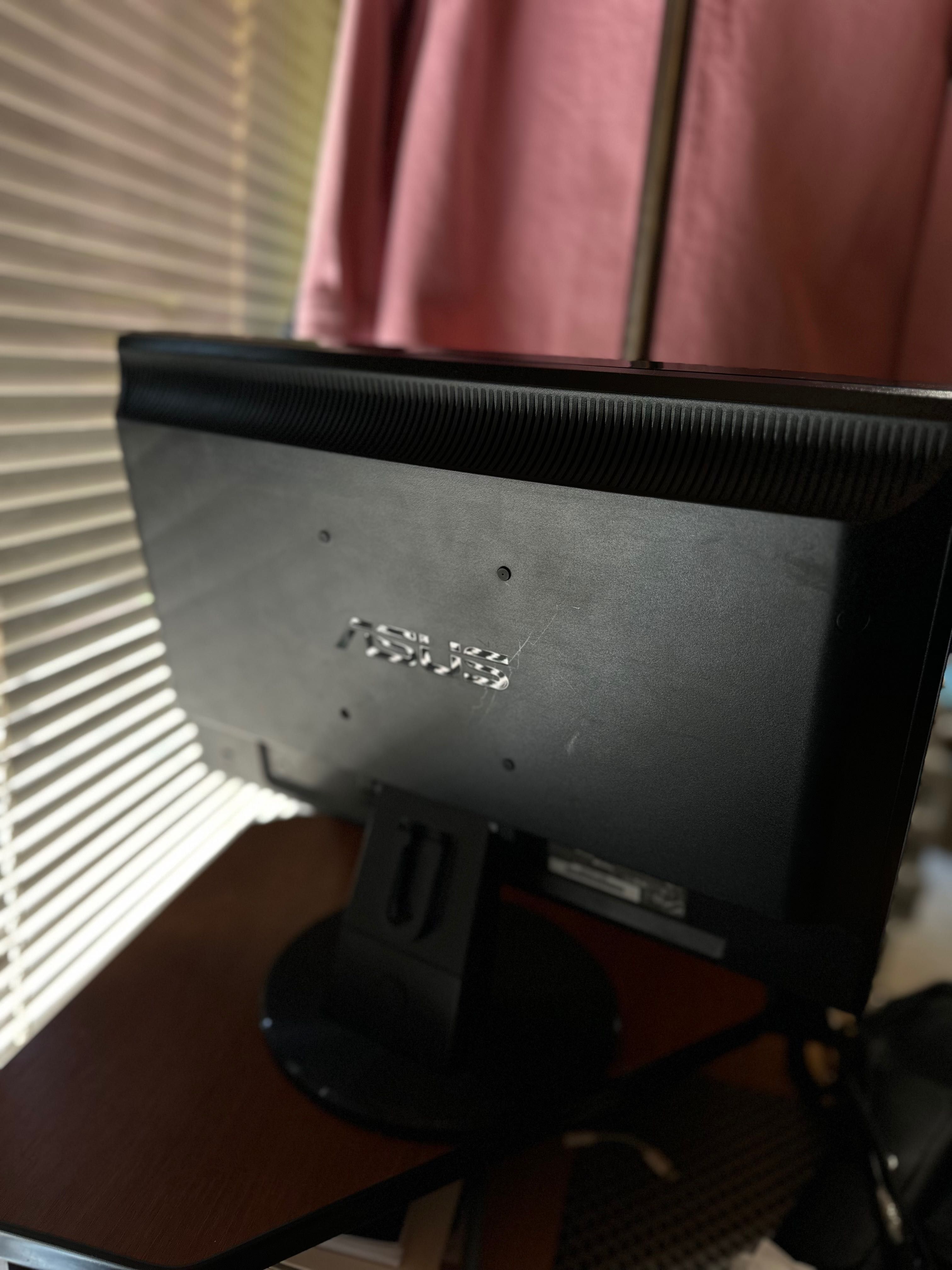 Монітор Asus 19 дюймів