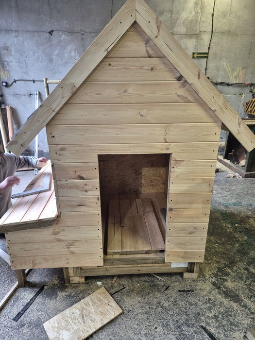 Kurnik ocieplony nowy. Okno pcv. Podłoga  Linoleum Jajecznik  Producen