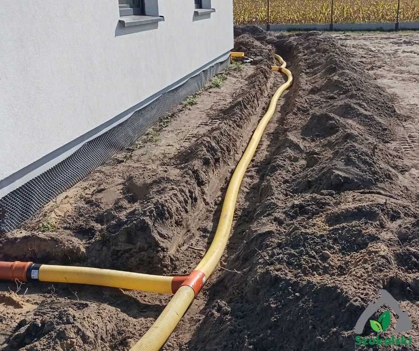 Deszczówka, drenaż, odwodnienie, łapacz deszczu, zbiornik na wodę
