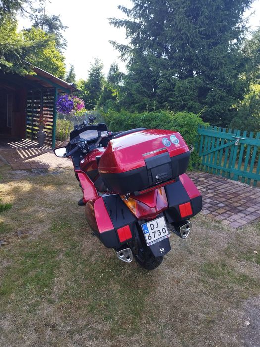 Honda st 1300 z polskiego salonu