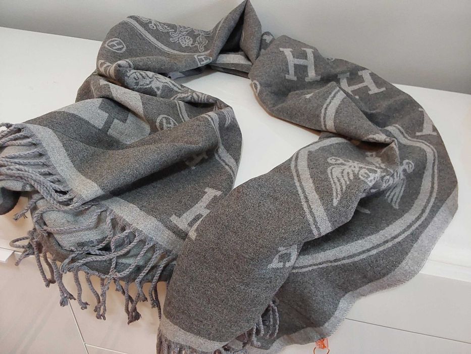 Cachecol de Caxemira  Hermes.