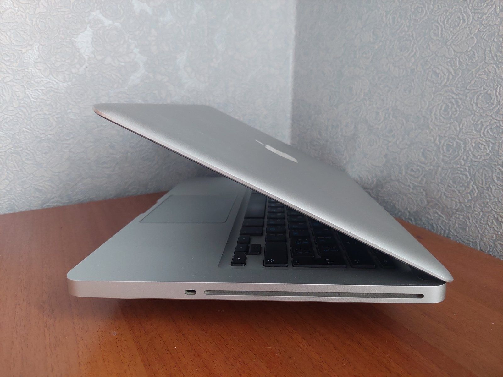 Ноутбук Apple MacBookPro