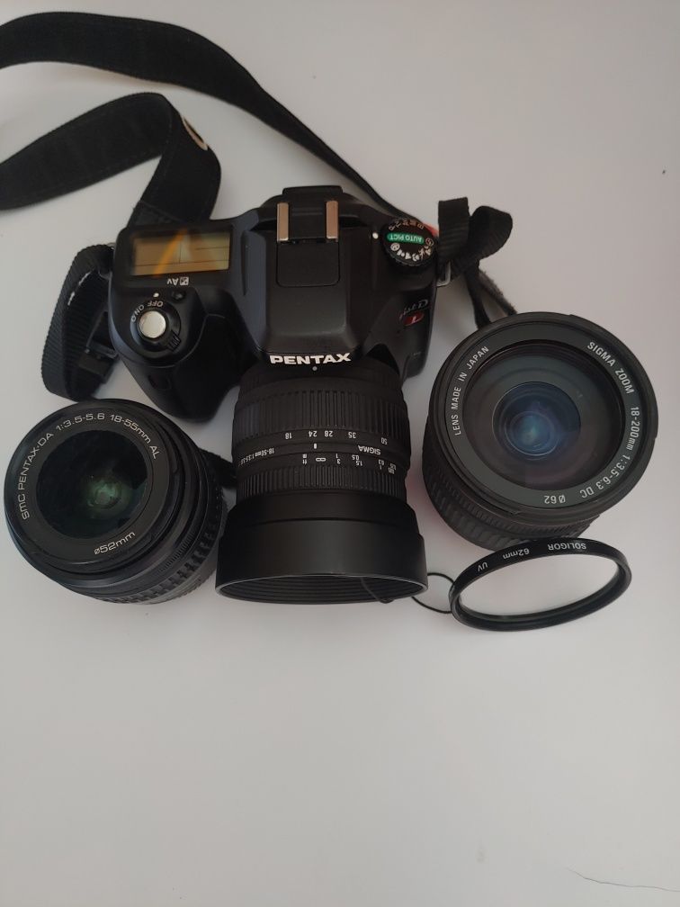Aparat cyfrowy PENTAX ist DL plus trzy obiektywy