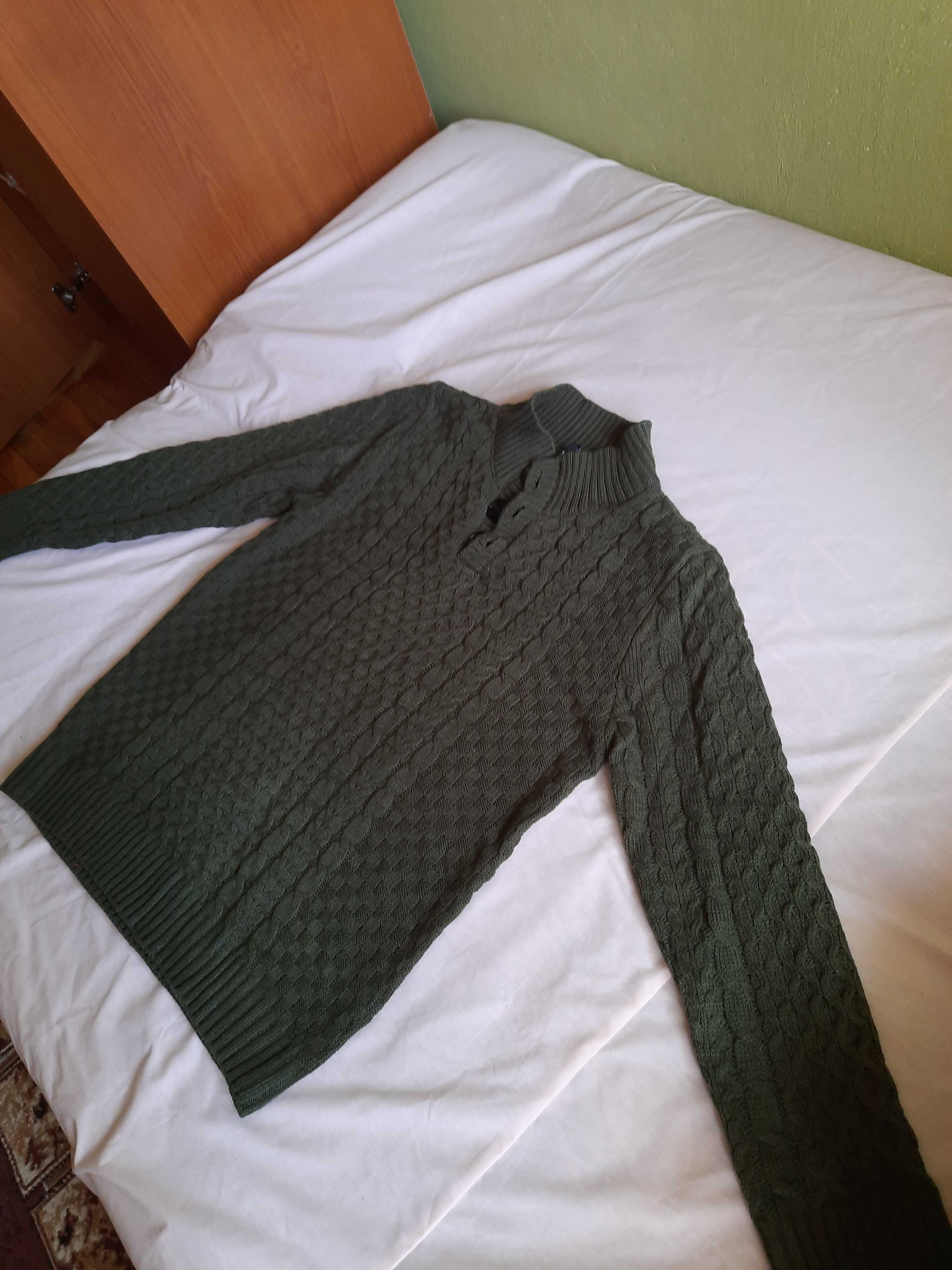 Sweter włóczkowy Khaki ciemna zieleń