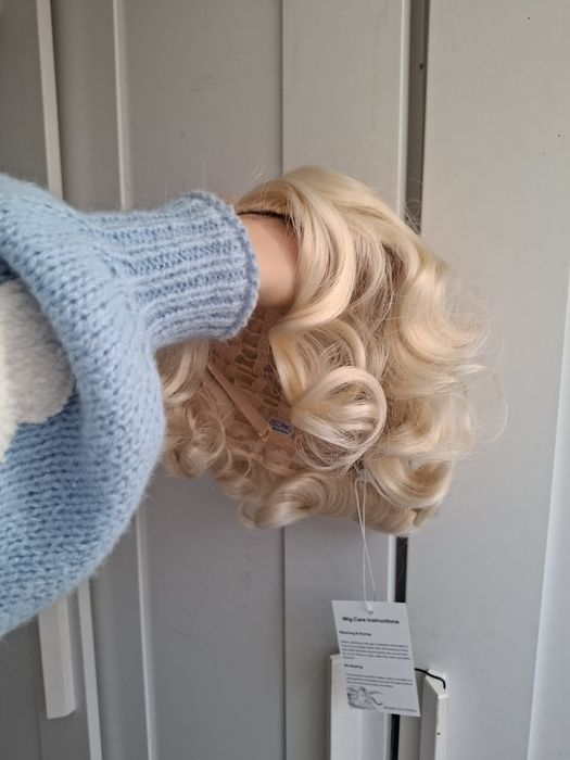 Peruka jasny blond loki Marilyn Monroe cosplay wig premium syntethic h