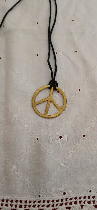 Colar símbolo da Paz