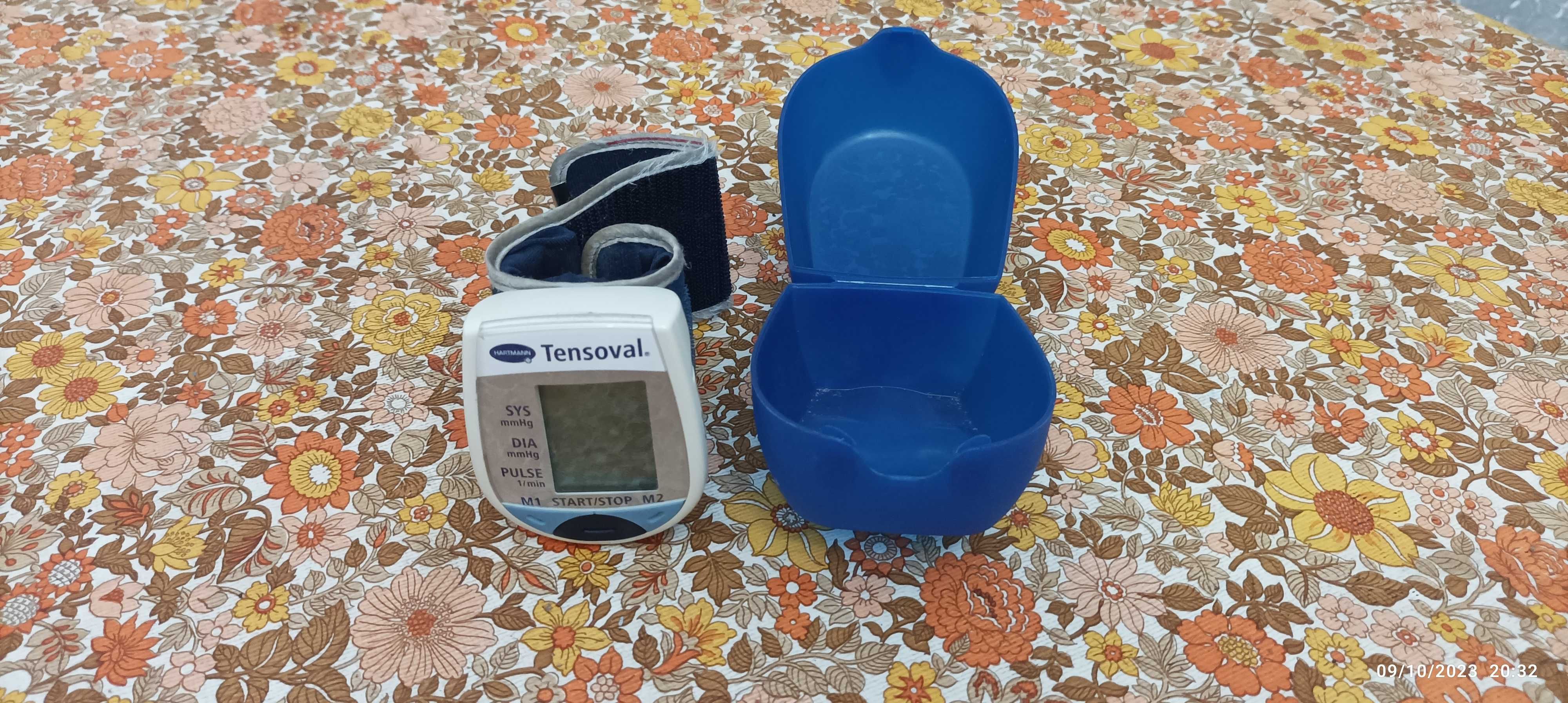 Máquina medir tensão arterial no pulso "TENSOVAL mobil"