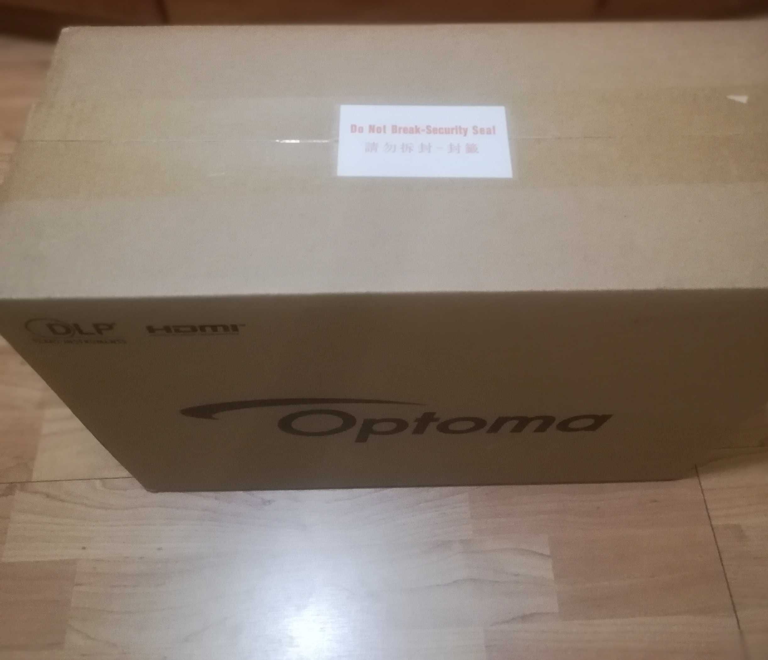 Projector optoma ZH406STX