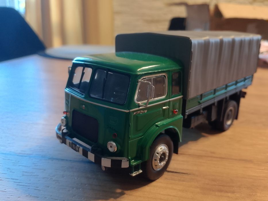 Kultowe ciężarówki prl deagostini Jelcz 315 zielony nr.38