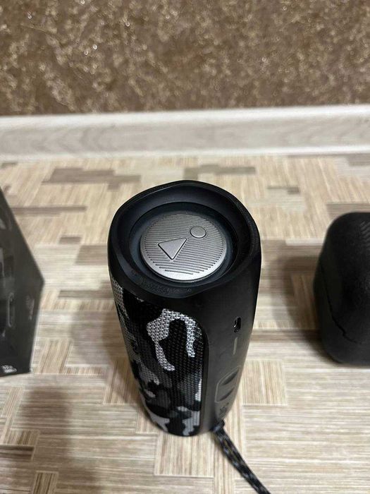 Колонка портативна JBL Flip 5, колір Camo, камуфляж