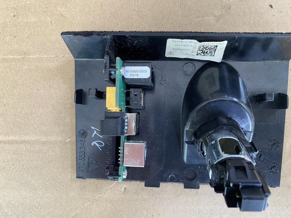 Panamera 970 прикуриватель с usb aux разъёмом