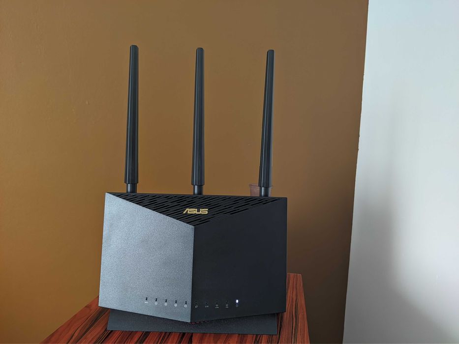 Router Asus RT-AX86U, AX5700, AiMESH, WiFi6, 2.5GbE, USB, Gw 6mc, FV23