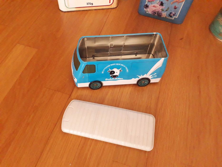 Caixa Metálica da Peugeot