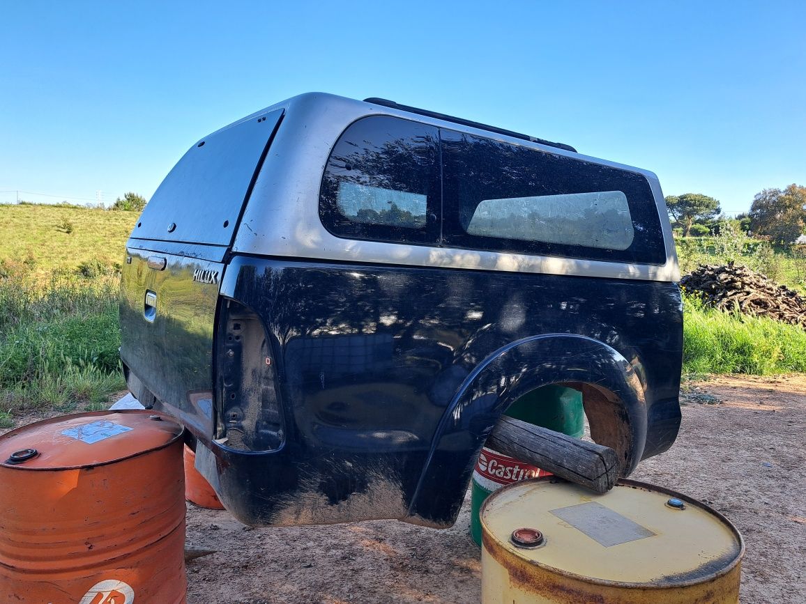 Caixa toyota hillux 3 lugares