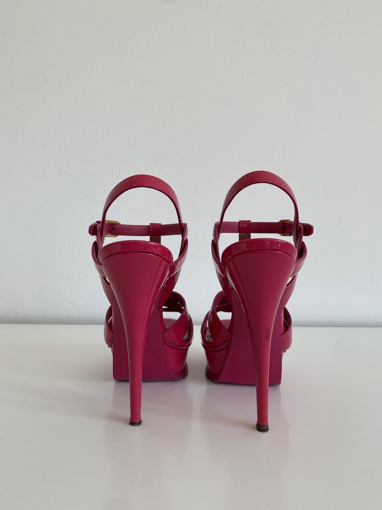 Saint Laurent - sandały na obcasie