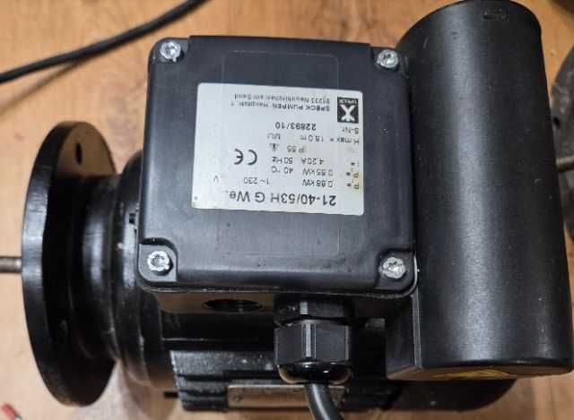 Sprzedam 6 szt. używanych jednofazowych silników elektrycznych.