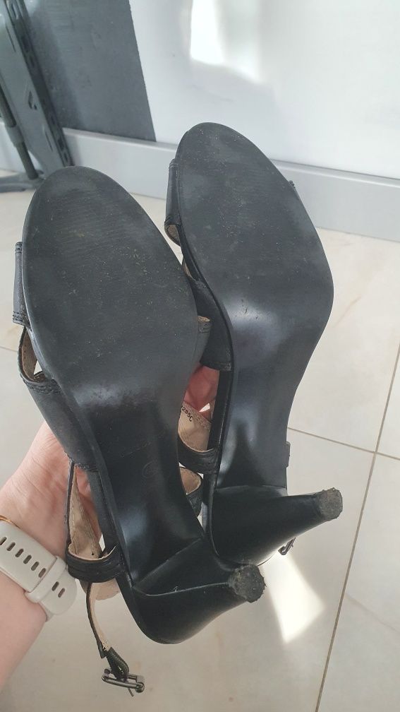 Buty szpilki czarne 40 Obuwie Buty dla kobiety Pani Sandały