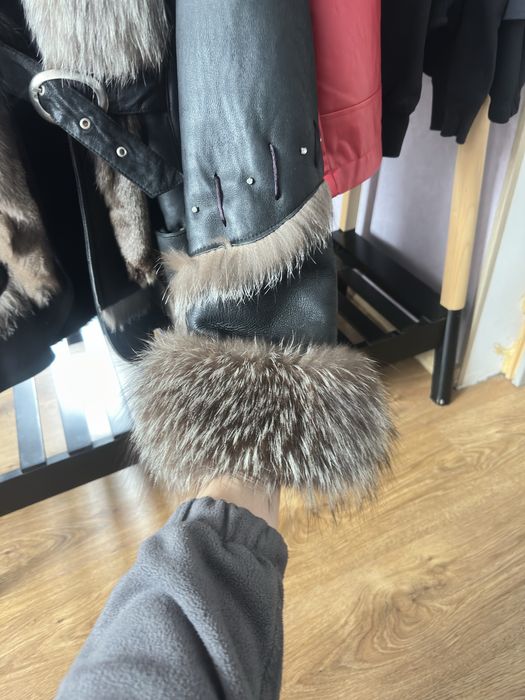 Натуральна дубляночка чорна з чорнобуркою, розмір М