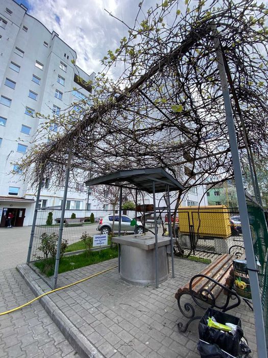 Продаж 2к квартири Південно-Захід SL