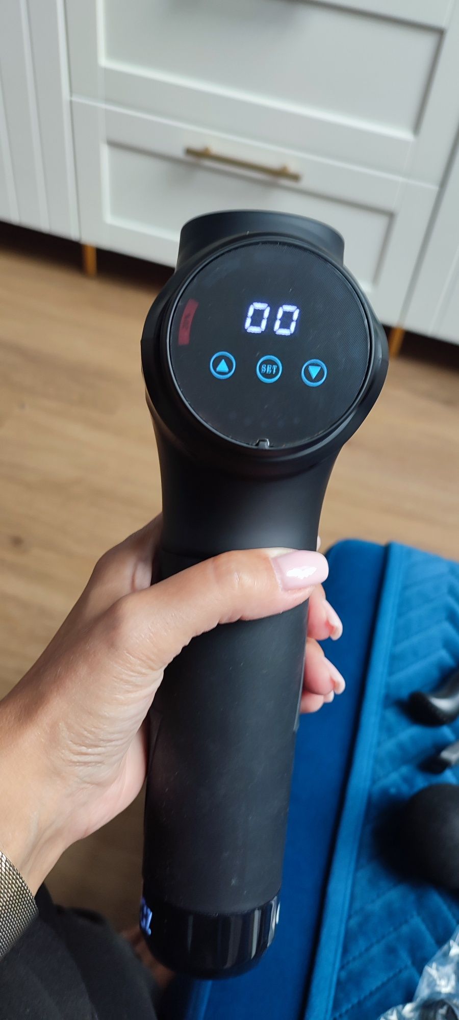 Pistolet do masażu