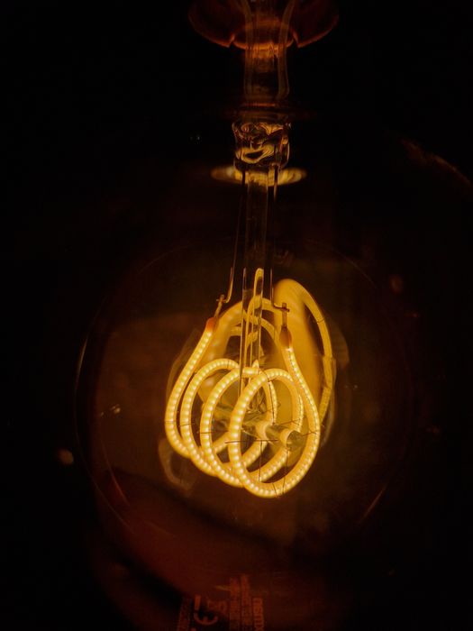 Lustro lusterko stojące metal czarny lampka żarówka loft lexman home&y