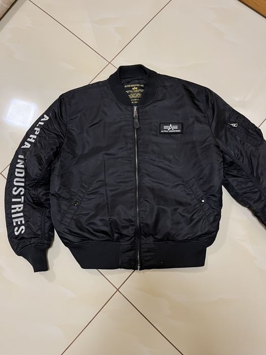 Бомбер alpha industries