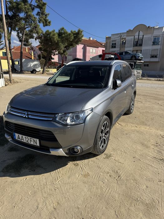 mitsubishi outlander plug-in hybrid