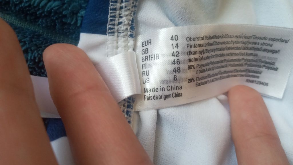 Продам жіночі купальники