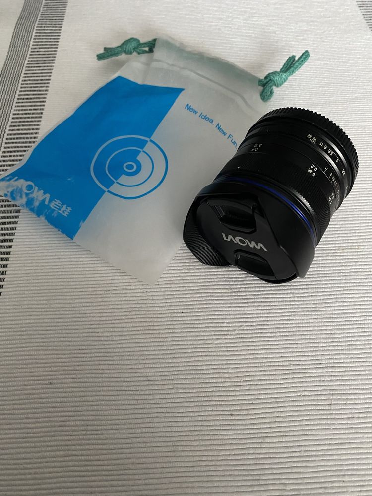Obiektyw Laowa cdreamer 7,5 2.0 micro 4/3
