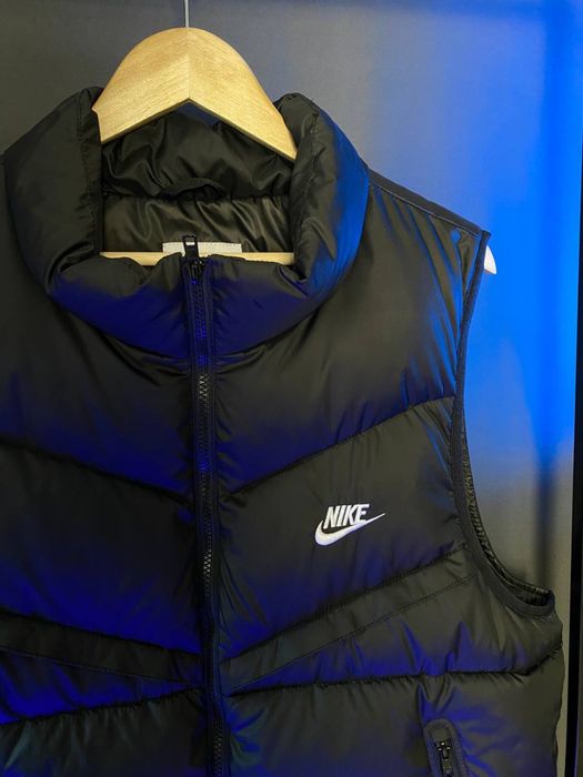 Жилетка Nike Storm-FIT Windrunner Primaloft-Field