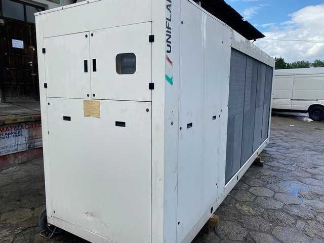 Agregat wody lodowej chiller Uniflair 240 kw z free cooling