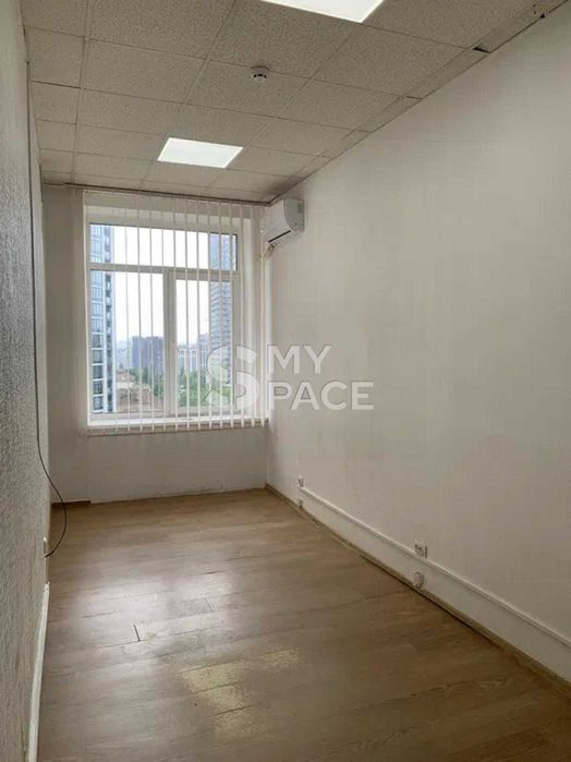 Топ ціна Печерськ Коновальця Палац Україна Центр нежитловий фонд 974кв