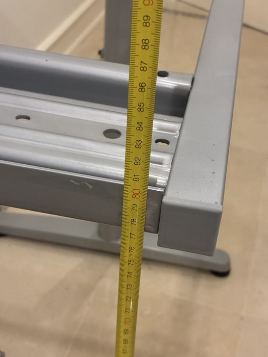 Secretaria de Madeira ajustavel IKEA - 80cm x 60cm