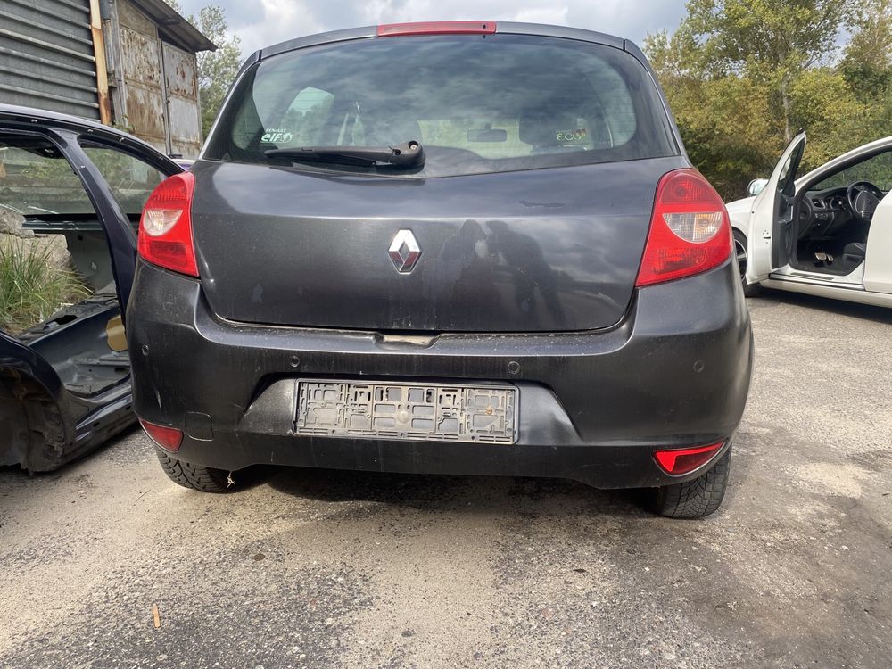 Renault clio III klapa tył tylna bagażnika TEB66 kompletna