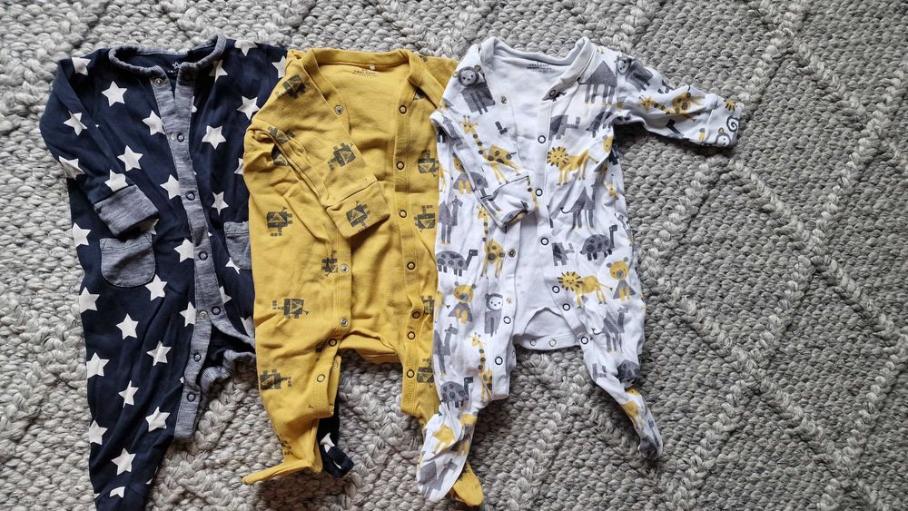 Pajace śpiochy 4 sztuki roz. 68 3-6 m-cy