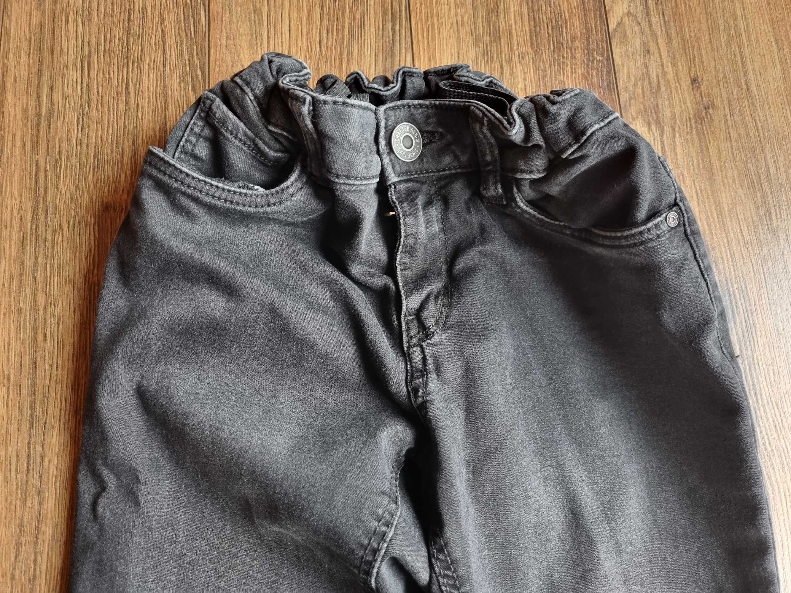 Czarne spodnie jeansowe dla dzoewczynki C&A rozmiar 164 cm