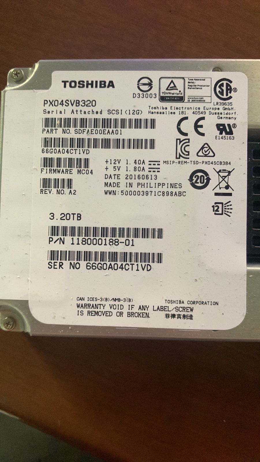 Продам SAS SSD Toshiba 3.2Tb PX04SVB320