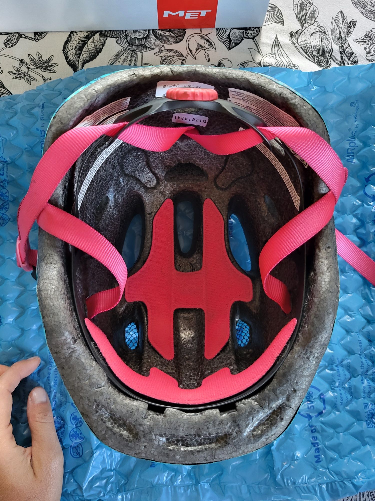 Kask Rowerowy Dziecięcy Giro Scamp Blue Flora (49-53cm)l