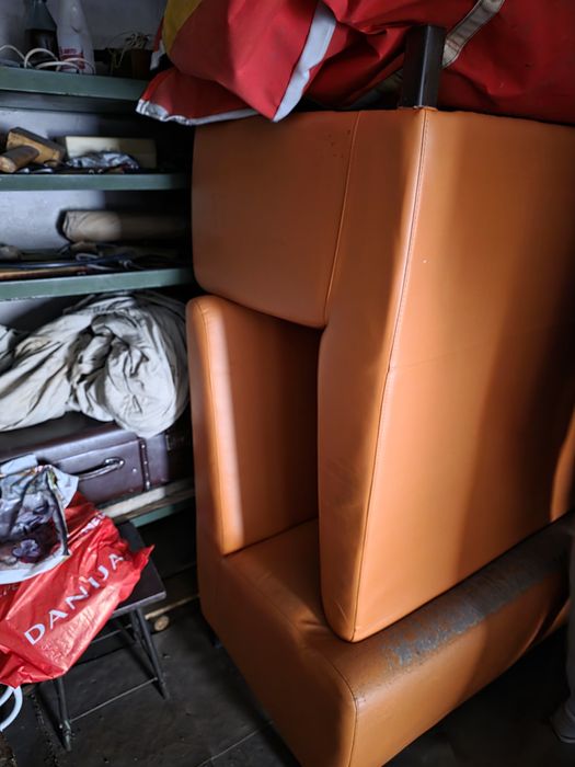 Дивани офисні для кафе баров дома