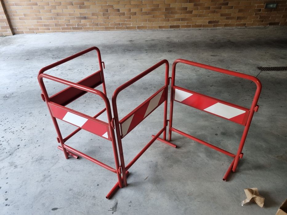 Conjunto 4 Barreiras metálicas 100X80