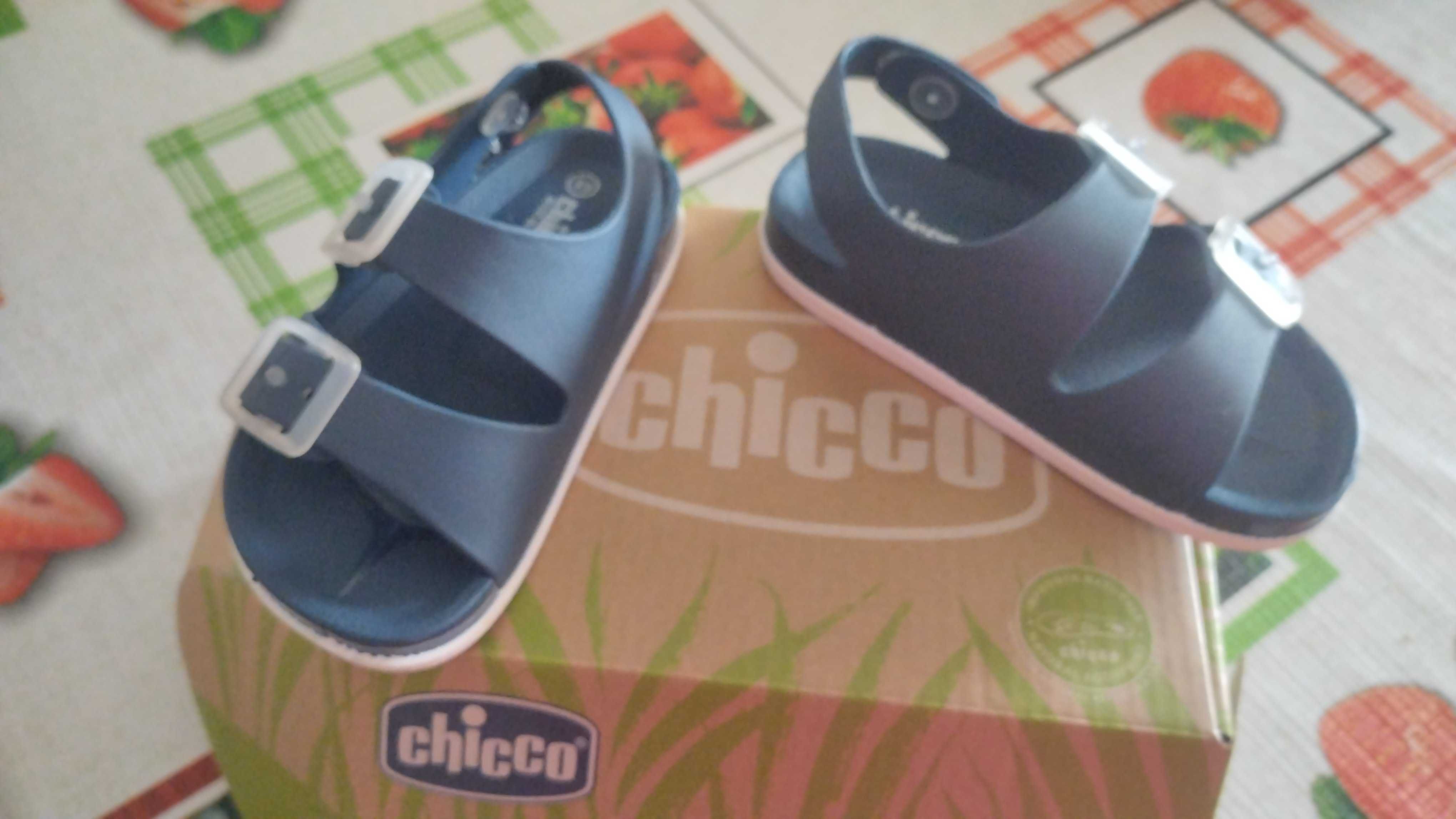 Sandálias Chicco
