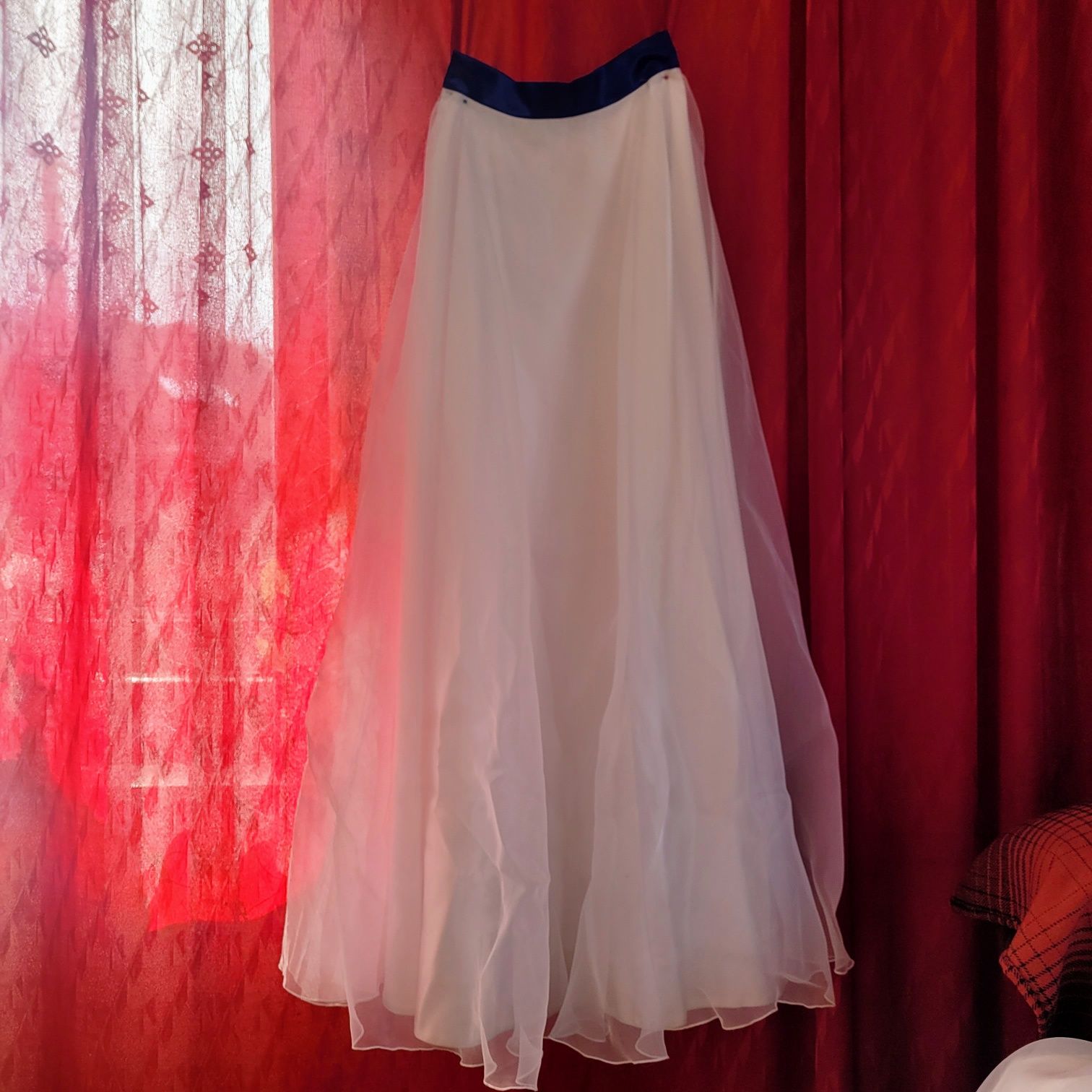 Suknia ślubna szyta na miarę. XS