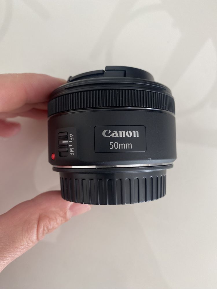 Objetiva Canon EF LENS 50mm 1:1.8 STM