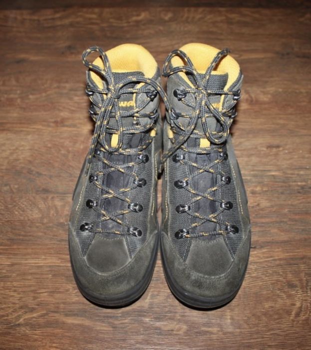 Ботинки Lowa Gore-tex 38 размер